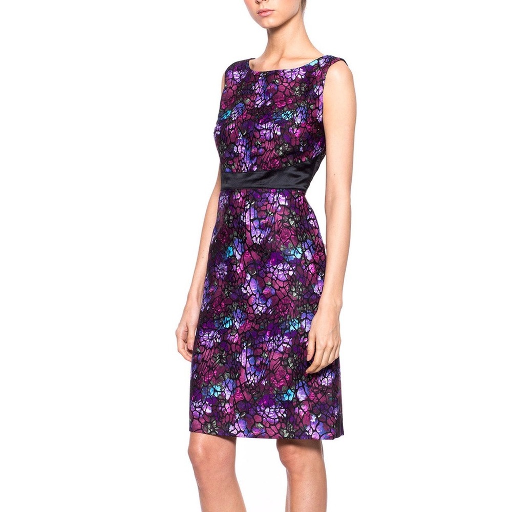 NWT CHETTA B Sleeveless AllOver Petal Sheath Dress